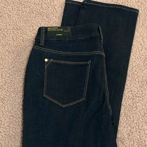 Chicos Girlfriend Skinny Jeans size 0 dark wash